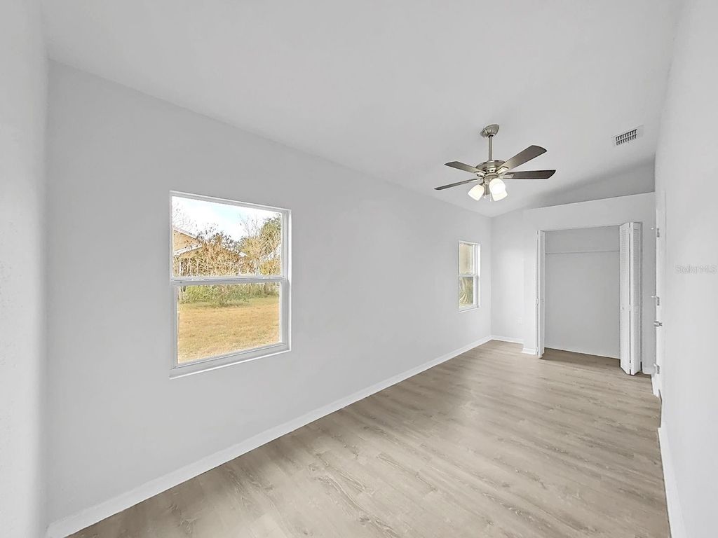 Image 32 of property listing at 4305 NORTHAMPTON DRIVE, New Port Richey, FL 34653