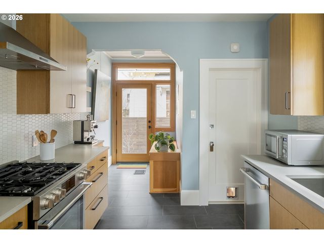 4612 Ne 15TH Ave, Portland, OR 97211