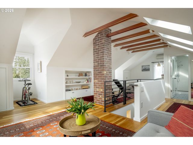 4612 Ne 15TH Ave, Portland, OR 97211