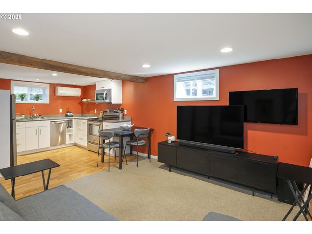 4612 Ne 15TH Ave, Portland, OR 97211