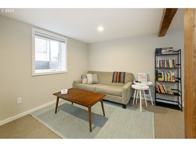 4612 Ne 15TH Ave, Portland, OR 97211