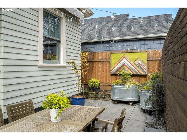 4612 Ne 15TH Ave, Portland, OR 97211