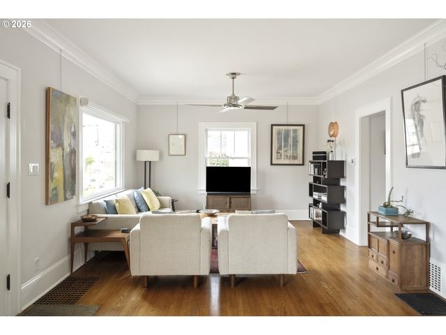 4612 Ne 15TH Ave, Portland, OR 97211