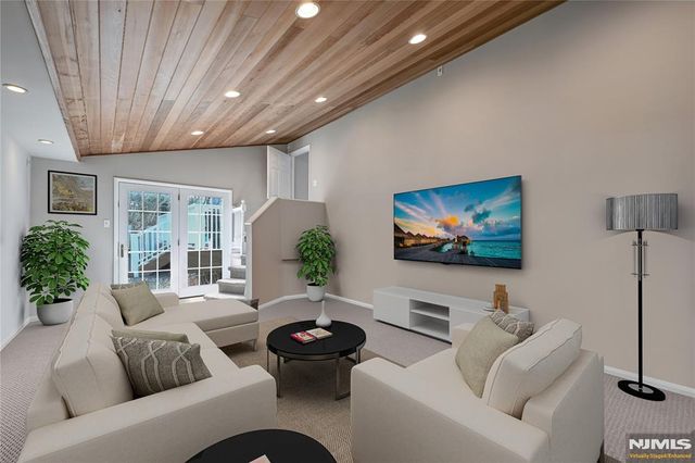 619 Sargent Road, River Vale, NJ 07675