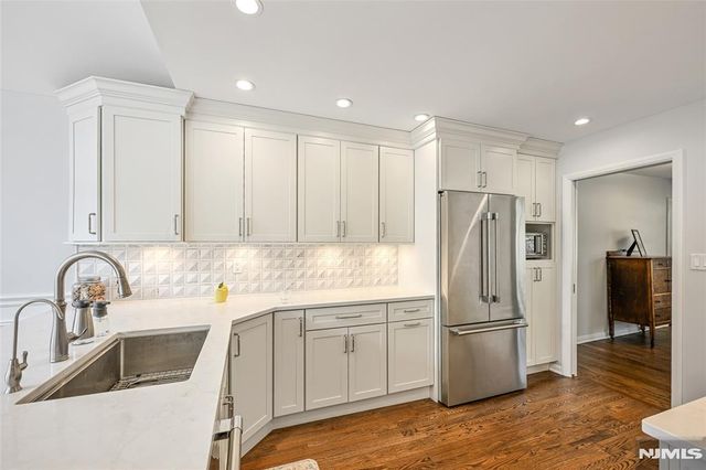 619 Sargent Road, River Vale, NJ 07675