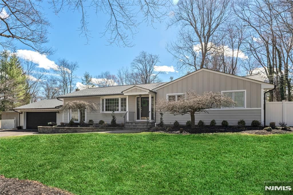 619 Sargent Road, River Vale, NJ 07675