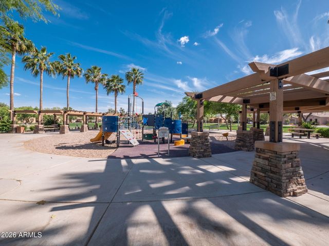 4117 S Hemet Street, Gilbert, AZ 85297
