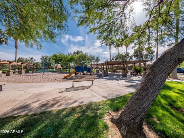 4117 S Hemet Street, Gilbert, AZ 85297