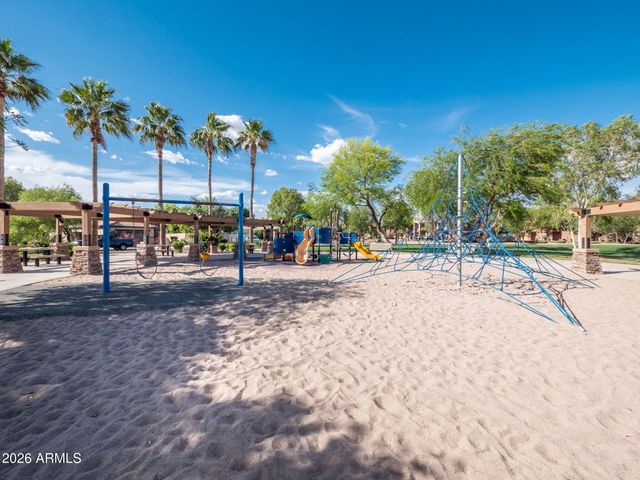 4117 S Hemet Street, Gilbert, AZ 85297