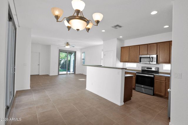 4117 S Hemet Street, Gilbert, AZ 85297