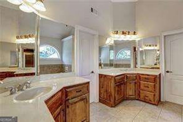 802 Pathview Court, Dacula, GA 30019