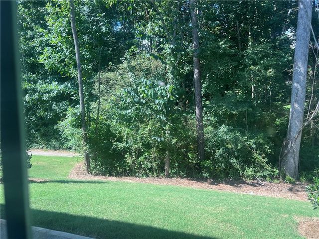 79 Portico Place, Newnan, GA 30265
