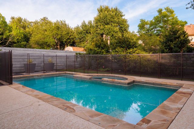 6901 Breezy PASS, Austin, TX 78749
