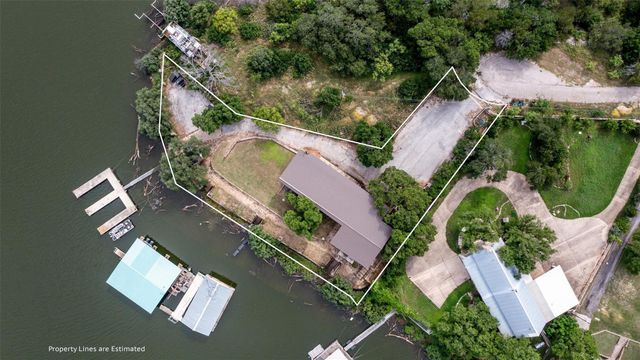 325 Eagle Rest LN, Burnet, TX 78611