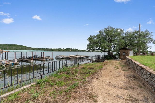 325 Eagle Rest LN, Burnet, TX 78611