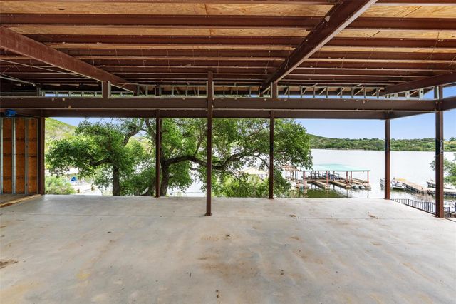 325 Eagle Rest LN, Burnet, TX 78611
