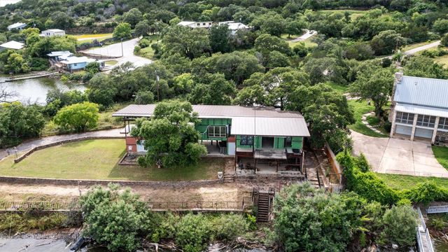 325 Eagle Rest LN, Burnet, TX 78611