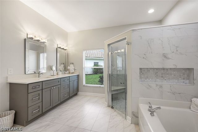 7107 Falcons Glen BLVD, Naples, FL 34113