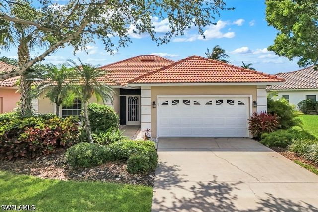 7107 Falcons Glen BLVD, Naples, FL 34113