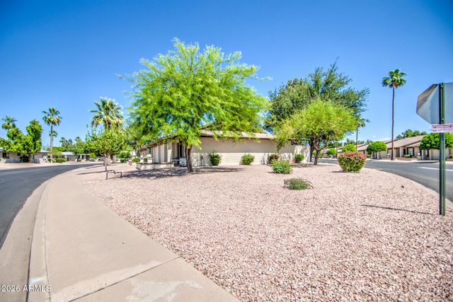 2064 S FARNSWORTH Drive 43, Mesa, AZ 85209