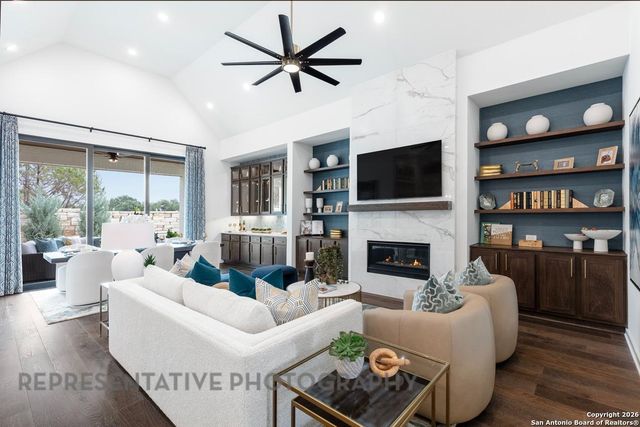 1921 Pining Street, New Braunfels, TX 78132