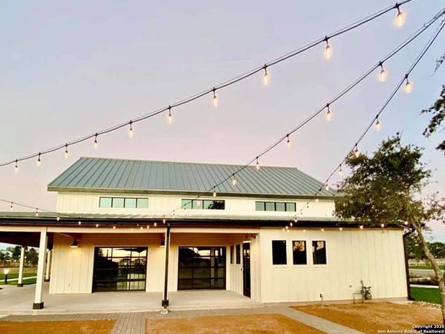 1921 Pining Street, New Braunfels, TX 78132