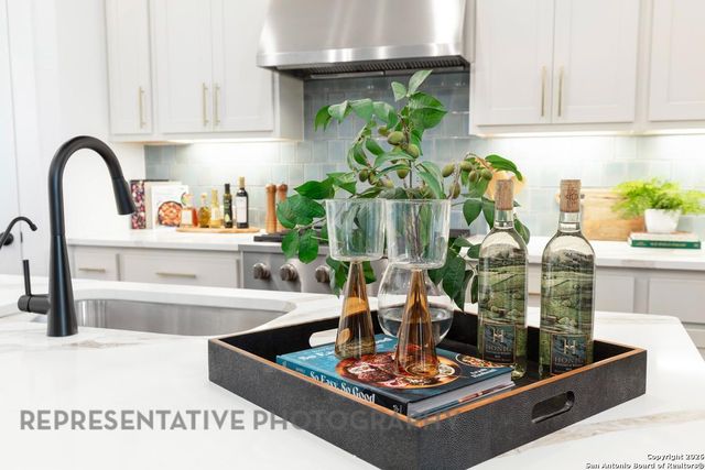 1921 Pining Street, New Braunfels, TX 78132