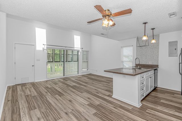 4434 Little River Inn Ln Apt 208, Little River, SC 29566