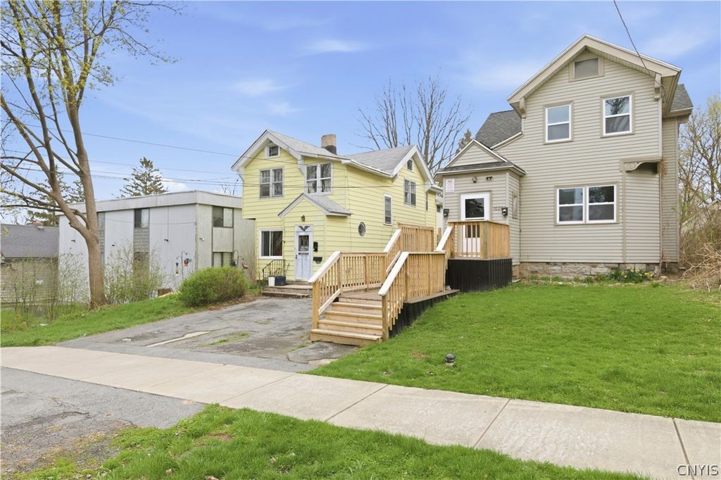 1024 Danforth Street, Syracuse, NY 13208