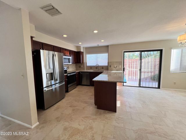 10456 N Fair Mountain Drive, Tucson, AZ 85737