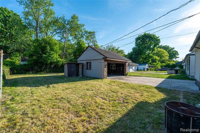 22519 Leewin Street, Detroit, MI 48219