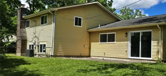 5880 Woodstone Drive, Trotwood, OH 45426