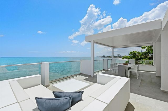 2 RAMPLA DEL ALMIRANTE, San Juan, PR 00907