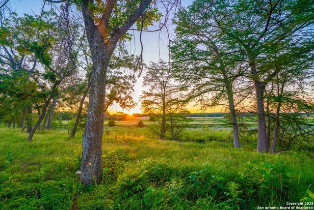 112 Majestic Oaks Drive, Boerne, TX 78006