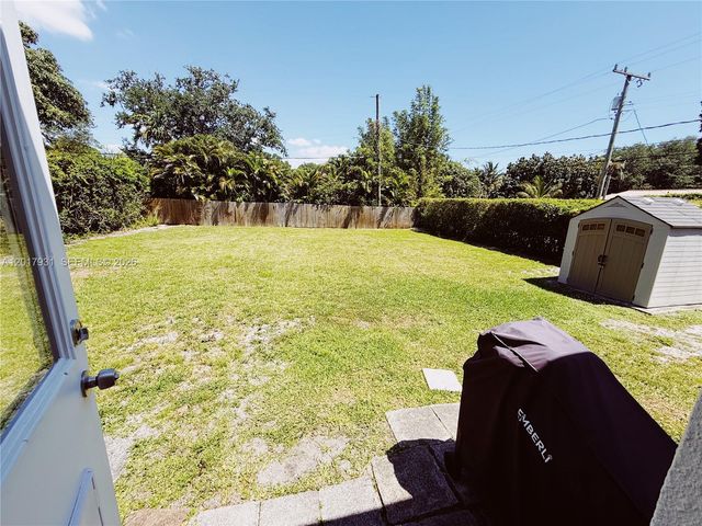 1075 NE 120th Street, Biscayne Park, FL 33161
