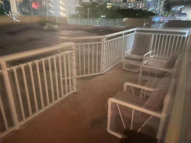 251 174th St 220, Sunny Isles Beach, FL 33160