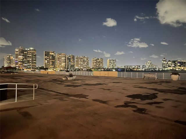 251 174th St 220, Sunny Isles Beach, FL 33160