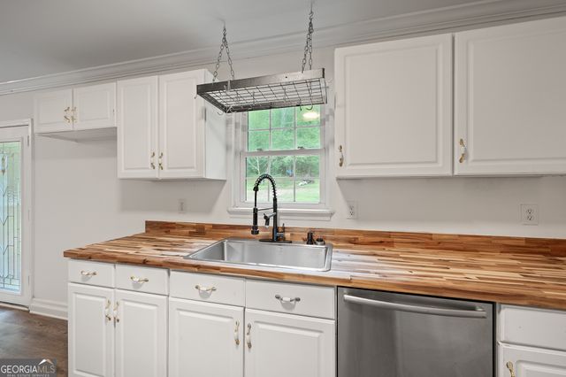 70 Katie Lane, Carlton, GA 30627