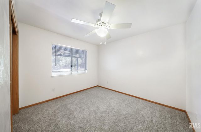 5308 Bold Ruler Court, Bakersfield, CA 93312