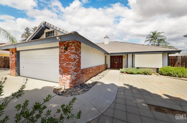 5308 Bold Ruler Court, Bakersfield, CA 93312