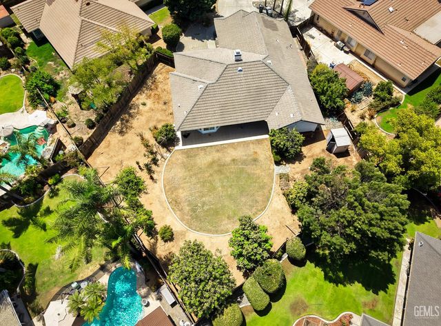 5308 Bold Ruler Court, Bakersfield, CA 93312