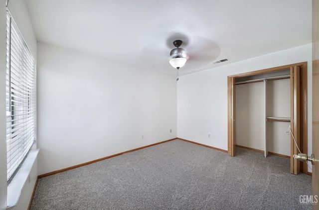 5308 Bold Ruler Court, Bakersfield, CA 93312