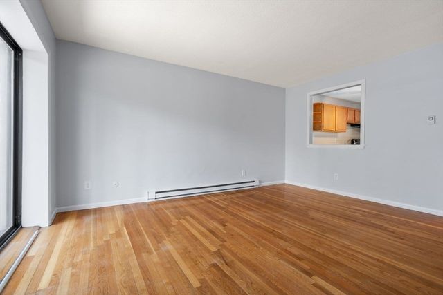 22 Branchfield St B4, Boston, MA 02124