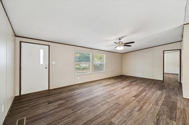 21144 Live Oak, New Caney, TX 77357