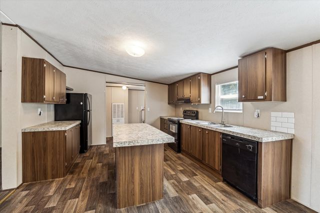 21144 Live Oak, New Caney, TX 77357