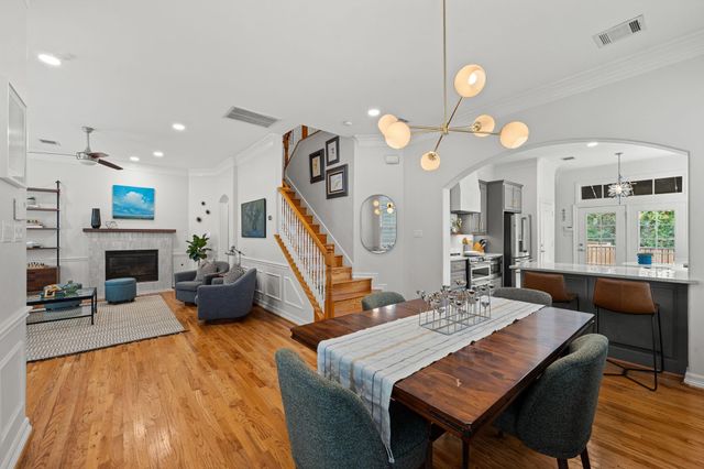 520 Oxford Street F, Houston, TX 77007