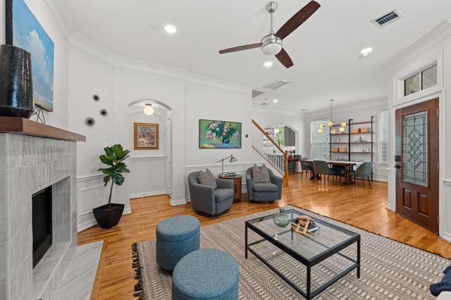 520 Oxford Street F, Houston, TX 77007