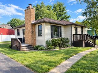 328 Doris Street Nw, Sparta Vllg, MI 49345