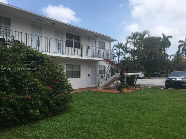 1825 Cleveland Street 5, Hollywood, FL 33020