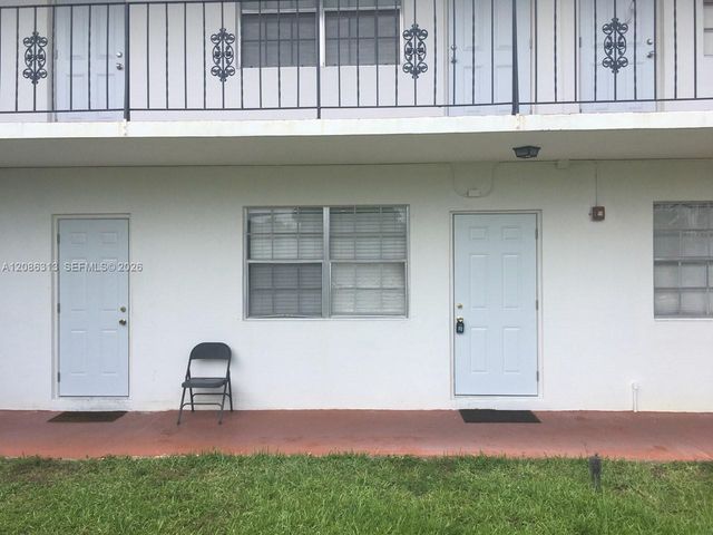 1825 Cleveland Street 5, Hollywood, FL 33020